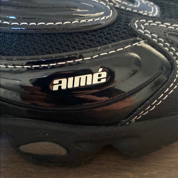 New Balance AIMÉ LEON DORE Black Sneakers - Picture 2 of 8